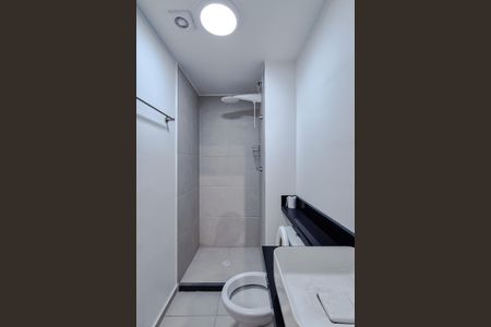 Apartamento à venda com 34m², 2 quartos e sem vaga Apartamento à venda com 34m², 2 quartos e sem vagaBanheiro