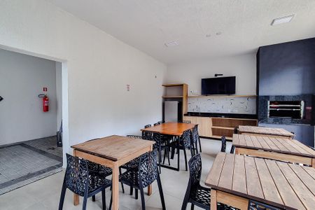 Apartamento à venda com 34m², 2 quartos e sem vaga Apartamento à venda com 34m², 2 quartos e sem vagaÁrea comum - Churrasqueira