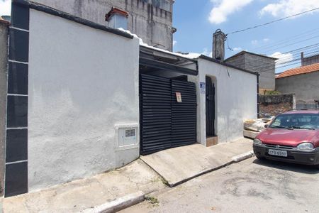 Casa à venda com 100m², 2 quartos e 1 vagaFachada