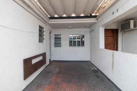 Casa à venda com 100m², 2 quartos e 1 vagaGaragem