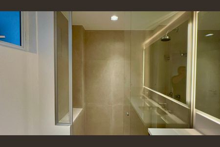 Apartamento à venda com 212m², 3 quartos e 1 vagaBanheiro da Suíte 3