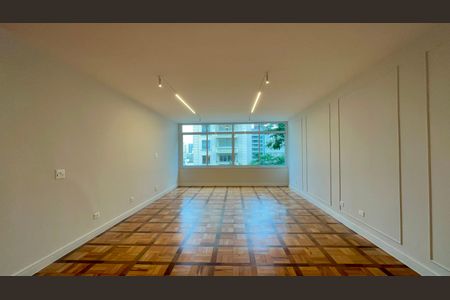 Apartamento à venda com 212m², 3 quartos e 1 vagaSala