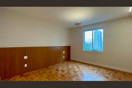 Apartamento à venda com 212m², 3 quartos e 1 vagaSuíte 3
