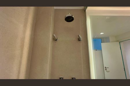 Apartamento à venda com 212m², 3 quartos e 1 vagaBanheiro da Suíte 3