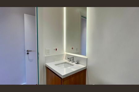 Apartamento à venda com 212m², 3 quartos e 1 vagaBanheiro da Suíte 2