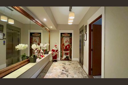 Apartamento à venda com 212m², 3 quartos e 1 vagaHall de entrada