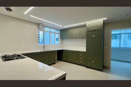 Apartamento à venda com 212m², 3 quartos e 1 vagaCozinha