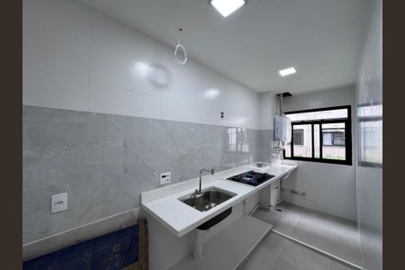 Apartamento para alugar com 48m², 2 quartos e sem vaga Apartamento para alugar com 48m², 2 quartos e sem vagaCozinha e Área de Serviço