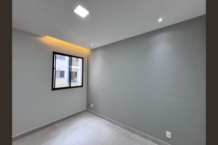 Quarto 1 de apartamento para alugar com 2 quartos, 48m² em Recreio dos Bandeirantes, Rio de Janeiro