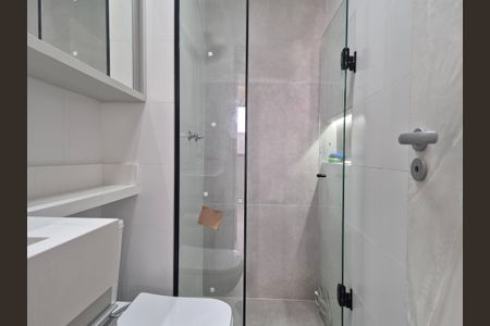 Apartamento para alugar com 48m², 2 quartos e sem vaga Apartamento para alugar com 48m², 2 quartos e sem vagaBanheiro