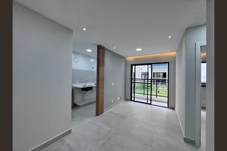 Sala de apartamento para alugar com 2 quartos, 48m² em Recreio dos Bandeirantes, Rio de Janeiro