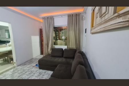 Sala de casa para alugar com 3 quartos, 165m² em Jardim da Mamae, Guarulhos