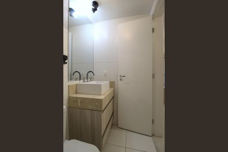 Banheiro de kitnet/studio à venda com 1 quarto, 37m² em Indianópolis, São Paulo