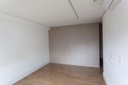 Apartamento à venda com 341m², 4 quartos e 5 vagas Apartamento à venda com 341m², 4 quartos e 5 vagassuite 1