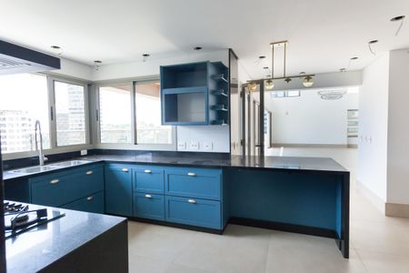 Apartamento à venda com 341m², 4 quartos e 5 vagas Apartamento à venda com 341m², 4 quartos e 5 vagasCozinha