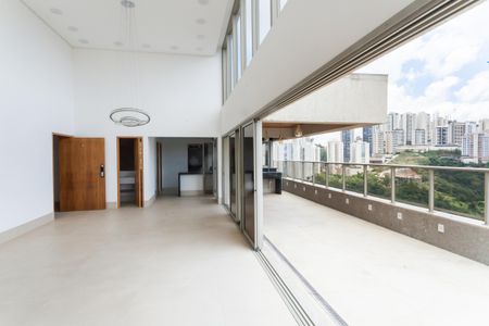 Apartamento à venda com 341m², 4 quartos e 5 vagas Apartamento à venda com 341m², 4 quartos e 5 vagassala