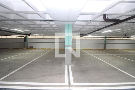 Apartamento à venda com 341m², 4 quartos e 5 vagas Apartamento à venda com 341m², 4 quartos e 5 vagasGaragem