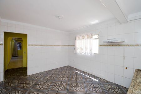 Casa para alugar com 197m², 3 quartos e 2 vagasCozinha