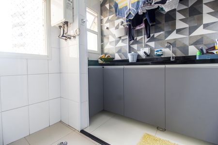 Apartamento à venda com 113m², 2 quartos e 2 vagas Apartamento à venda com 113m², 2 quartos e 2 vagasÁrea de Serviço