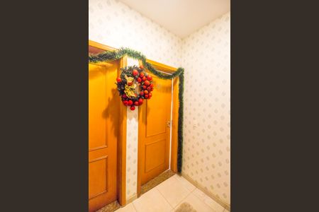 Apartamento à venda com 113m², 2 quartos e 2 vagas Apartamento à venda com 113m², 2 quartos e 2 vagasEntrada