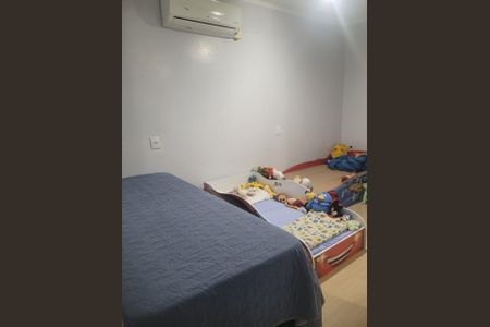 Casa à venda com 75m², 3 quartos e 1 vaga Casa à venda com 75m², 3 quartos e 1 vagaQuarto