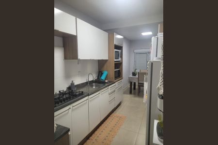 Casa à venda com 75m², 3 quartos e 1 vaga Casa à venda com 75m², 3 quartos e 1 vagaCozinha