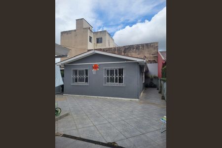 Casa à venda com 75m², 3 quartos e 1 vaga Casa à venda com 75m², 3 quartos e 1 vagaÁrea externa