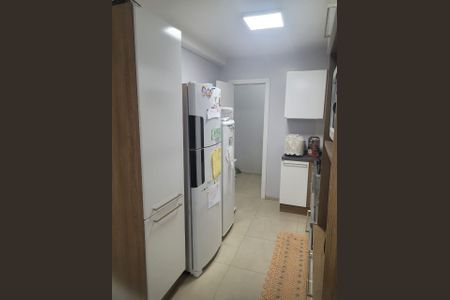 Casa à venda com 75m², 3 quartos e 1 vaga Casa à venda com 75m², 3 quartos e 1 vagaCozinha