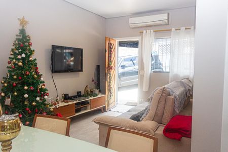 Sala de casa à venda com 2 quartos, 400m² em Vila Campo Grande, São Paulo