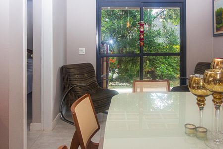 Casa à venda com 400m², 2 quartos e 3 vagasSala