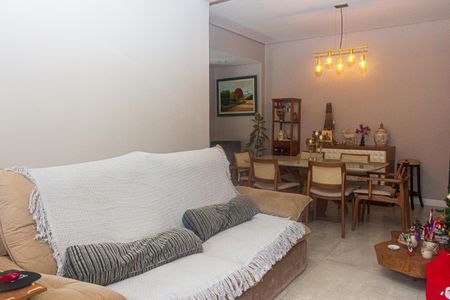 Casa à venda com 400m², 2 quartos e 3 vagasSala