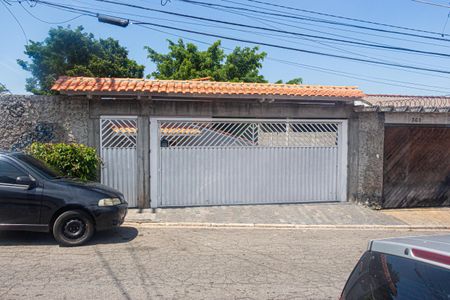 Casa à venda com 400m², 2 quartos e 3 vagasFachada