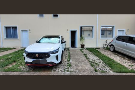 Casa de condomínio para alugar com 90m², 2 quartos e 2 vagasgaragem 