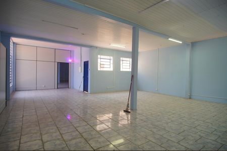 Casa para alugar com 300m², 2 quartos e 4 vagasSalão de Festas