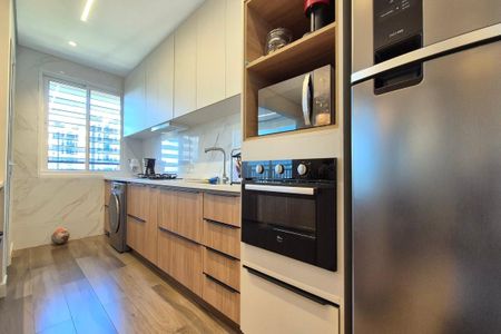 Apartamento à venda com 98m², 2 quartos e 2 vagas Apartamento à venda com 98m², 2 quartos e 2 vagasCozinha