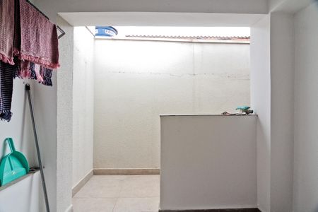 Casa para alugar com 22m², 1 quarto e sem vaga Casa para alugar com 22m², 1 quarto e sem vagaLavanderia