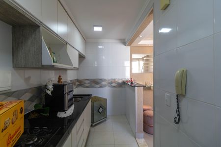 Apartamento à venda com 109m², 2 quartos e 2 vagasCozinha