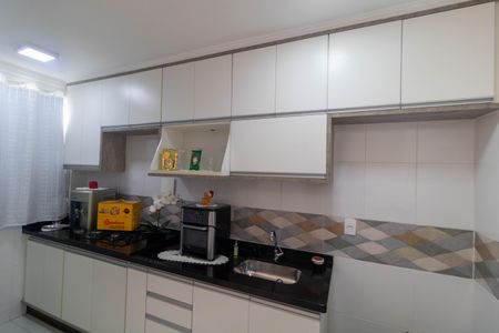Apartamento à venda com 109m², 2 quartos e 2 vagasCozinha