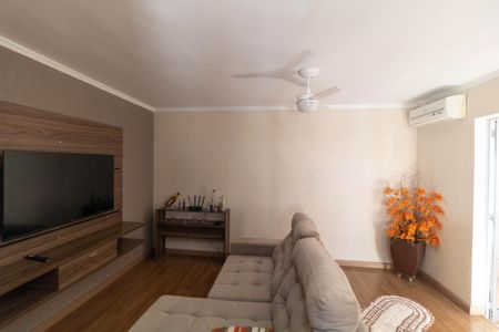 Apartamento à venda com 109m², 2 quartos e 2 vagasSala 02