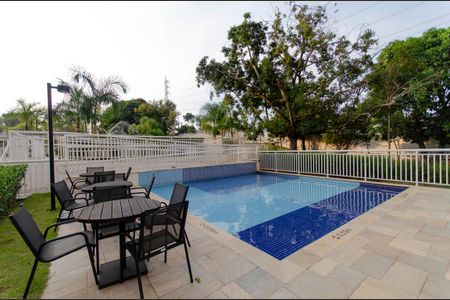 Apartamento para alugar com 60m², 2 quartos e 1 vagaÁrea Comum - Piscina 