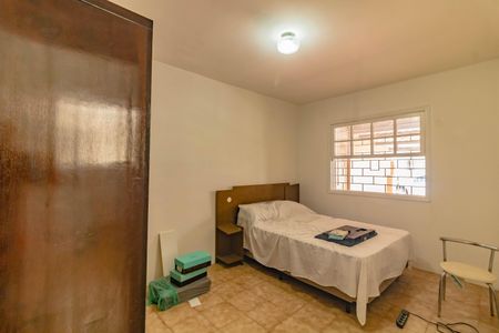 Casa à venda com 2 quartos, 200m² em Vila Guarani, São Paulo