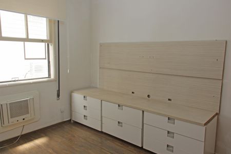 Apartamento para alugar com 213m², 4 quartos e 1 vagaQuarto 1