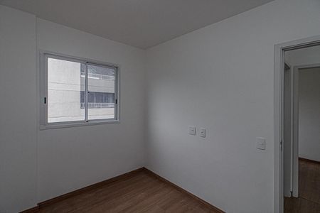 Apartamento para alugar com 42m², 2 quartos e 1 vagaqiuarto 1_2