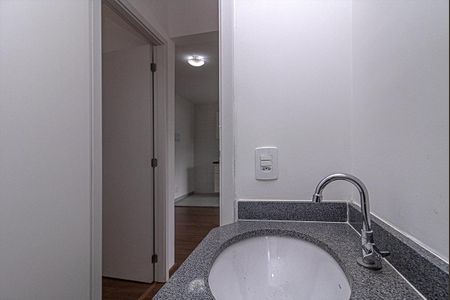 Apartamento para alugar com 42m², 2 quartos e 1 vagabanheiro social_4