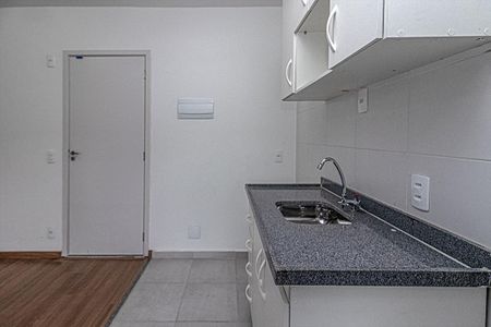 Apartamento para alugar com 42m², 2 quartos e 1 vagacozinha_4