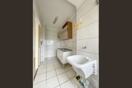 Apartamento para alugar com 58m², 3 quartos e 1 vagaCozinha e Área de Serviço