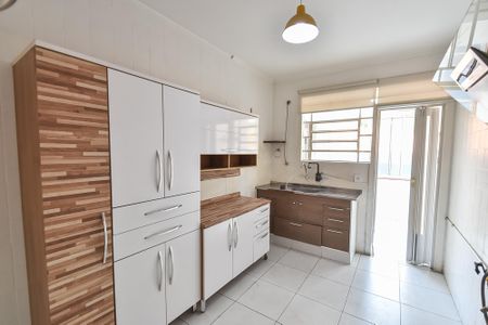 Apartamento para alugar com 93m², 2 quartos e 1 vagaCozinha