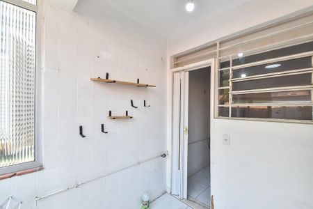 Apartamento para alugar com 93m², 2 quartos e 1 vagaÁrea de serviço