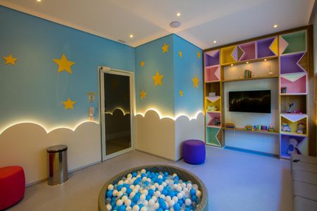 Apartamento à venda com 96m², 2 quartos e 2 vagasÁrea comum - Brinquedoteca