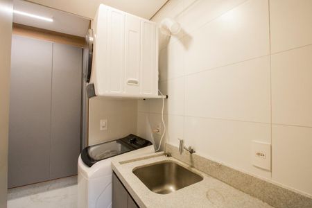 Apartamento à venda com 96m², 2 quartos e 2 vagasÁrea de serviço